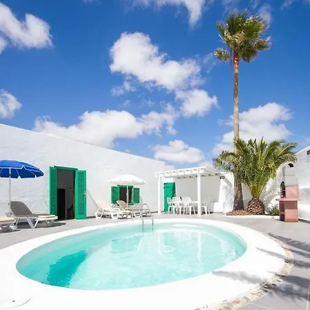 Sleeps 8 Pool Wifi Tao