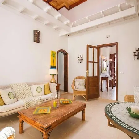 Sleeps 8 Pool Wifi *