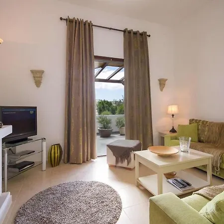 Sleeps 8 Pool Wifi * Tao